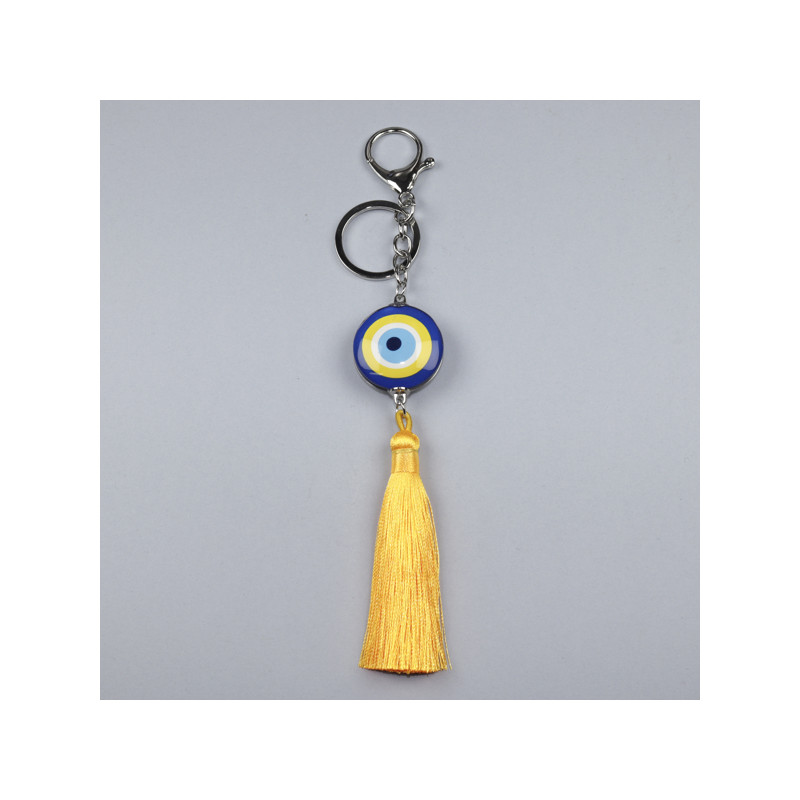 Hook 103 Keychain with varied character and pompom Hook 103 Keychain with varied character and pompom