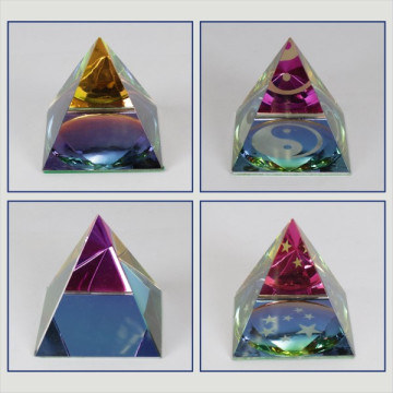 Pirámide de cristal modelos  OM – Estrella – Lisa – Redonda 8x8cm