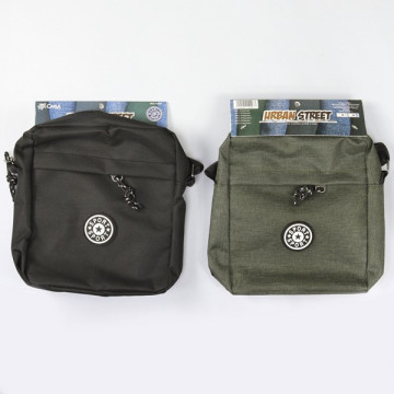 Gancho 09 - Bolso hombre 100% Poliéster. Color: Negro-Verde