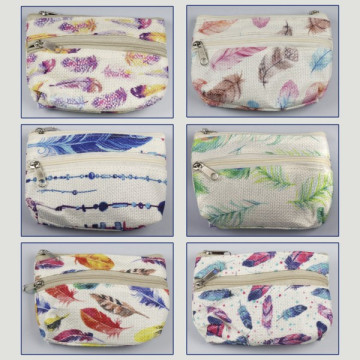 Hook 14 - Feather design purses - assorted colors