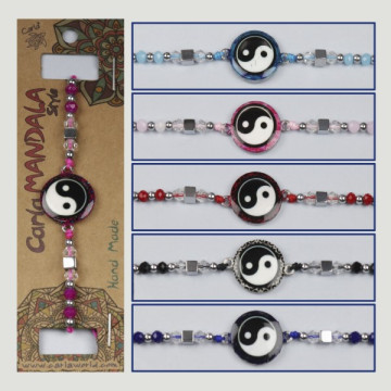 Crochet 32, Bracelet avec personnage Ying yang - couleurs assorties