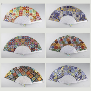 Hook 52, Plastic fan with design of: Colorful Mosaic - assorted colors