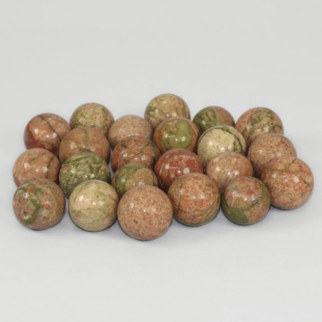 REPLACEMENT of the Mineral Spheres Display: Unakite