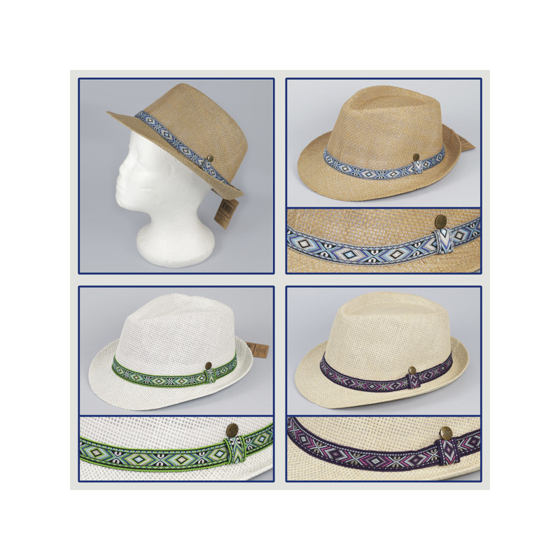 Gancho 03 - Sombrero de color: Ocre con cinta a rayas – Crema con rayas – Blanco con rayas Gancho 03 - Sombrero de color: Ocre con cinta a rayas – Crema con rayas – Blanco con rayas