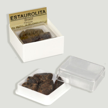 4x4 Box - Staurolite (Plastic Box) – Brazil