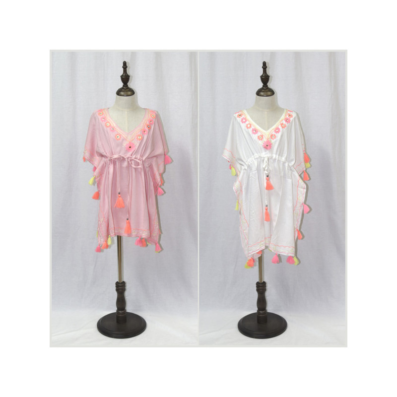Poncho enfant en rayonne. Poncho enfant en rayonne.