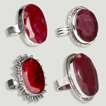 Bague en argent ouvert. Corindon rouge. De 6 à 10gr. (PRIX PAR GRAMME)