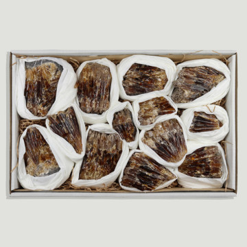 Caja Calcita Miel Cristalizada. 2,2Kg aprox. 33X22 cm