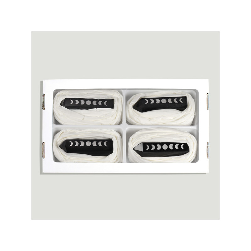 Black Obsidian Moon Phase Tip 6-8.5cm (H4). Black Obsidian Moon Phase Tip 6-8.5cm (H4).
