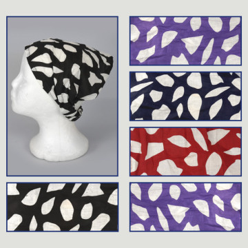 Hook 37. Cotton bandana.