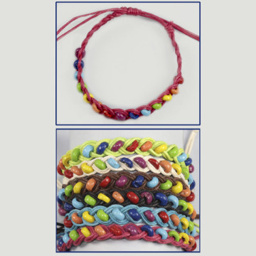 HOOK 06. Assorted bracelets.