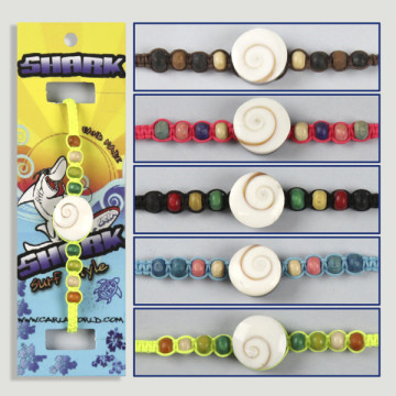 HOOK 43. Assorted bracelets.