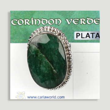 Anillo Plata ajustable . Corindon verde. De 6 a 8gr. (PRECIO POR GRAMO)