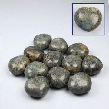 REMPLACEMENT. I « cœur » CITY. Minéral : Labradorite. 40x45mm