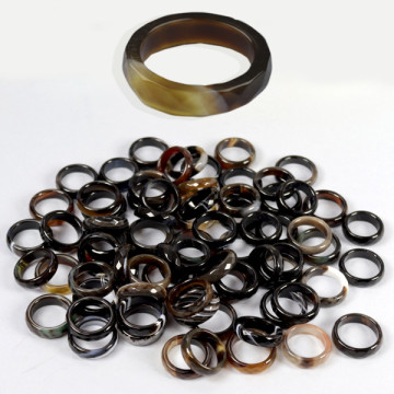 REPOSICIÓN. STONE RINGS. Anillo. Ágata facetada Bandeada