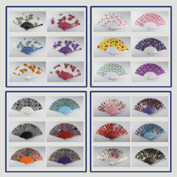 REPOSICIÓN. Abanico plástico Fun to Fan. Modelos surtidos