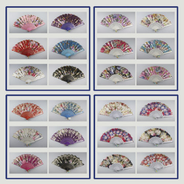 REPOSICIÓN. Abanico plástico Fun to Fan. Modelos surtidos