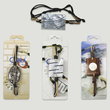 REPLACEMENT. Mother-of-pearl bracelets. Assorted