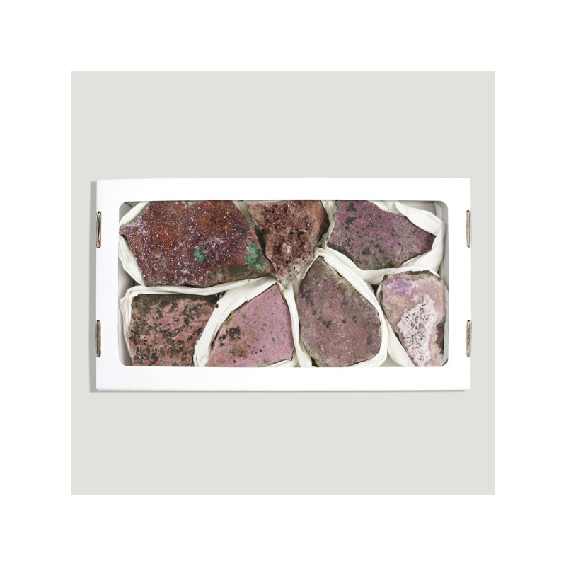 Boîte de cobaltcalcite. 1 300 kg environ. 26x14cm. Boîte de cobaltcalcite. 1 300 kg environ. 26x14cm.
