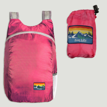 Gancho 11. Mochila. 30x40x11cm. Rosa. Modelo impermeable