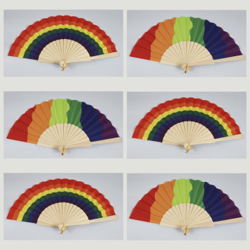 Hook 08 - Wooden fan with design: Rainbow. Assorted colors