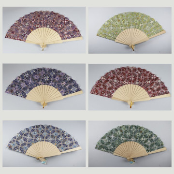 Hook 16 - Wooden fan with design: Mosaic. Assorted colors
