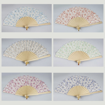 Hook 18 - Wooden fan with design: Floral. Assorted colors