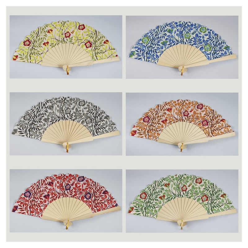 Gancho 22 - Leque em madeira com desenho de: Flores. Cores sortidas Gancho 22 - Leque em madeira com desenho de: Flores. Cores sortidas