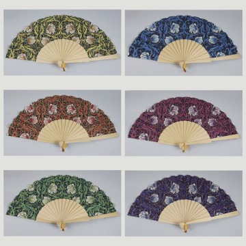 Hook 29 - Wooden fan with design: Flowers. Assorted colors