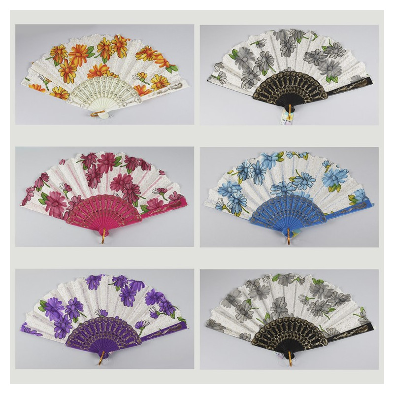 Gancho 77 - Abanico de plástico con diseño de: Flores. Colores surtidos Gancho 77 - Abanico de plástico con diseño de: Flores. Colores surtidos