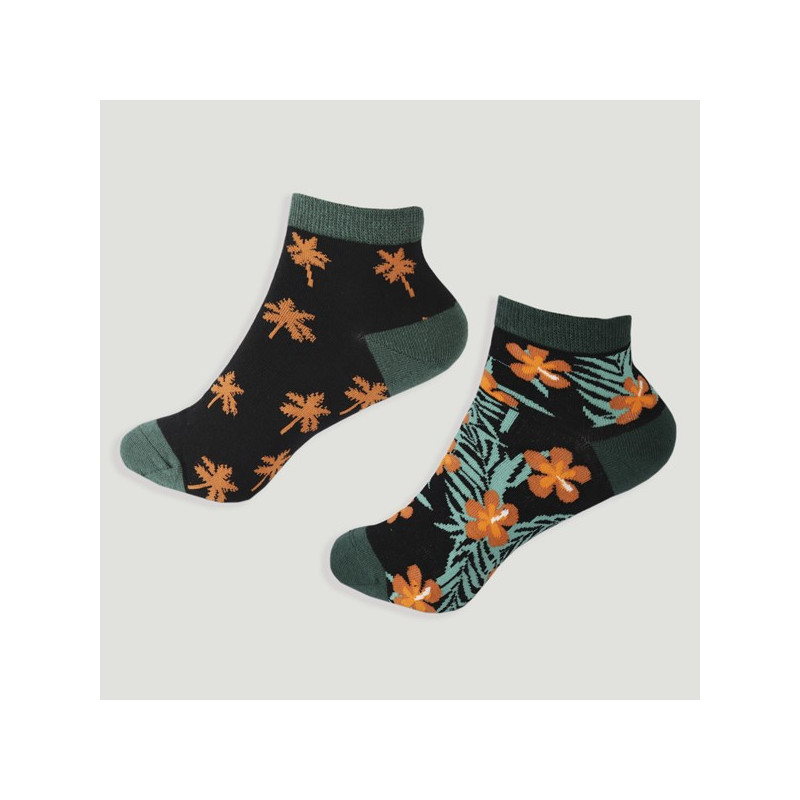 Gancho 01 – Par calcetines. Modelo: Hojas de Otoño Gancho 01 – Par calcetines. Modelo: Hojas de Otoño