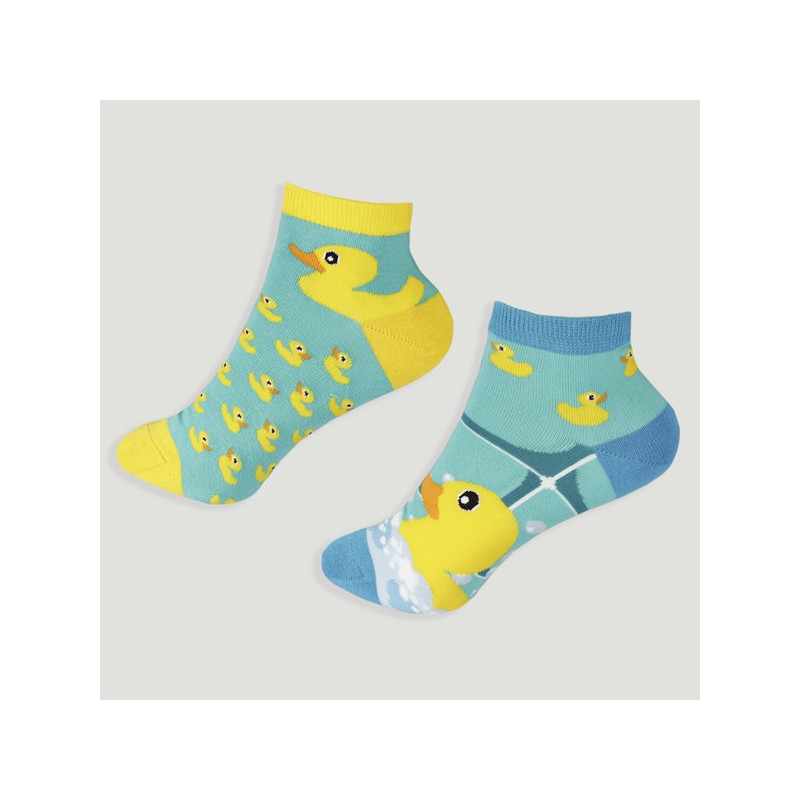 Gancho 09 – Par calcetines. Modelo: Patitos de baño Gancho 09 – Par calcetines. Modelo: Patitos de baño
