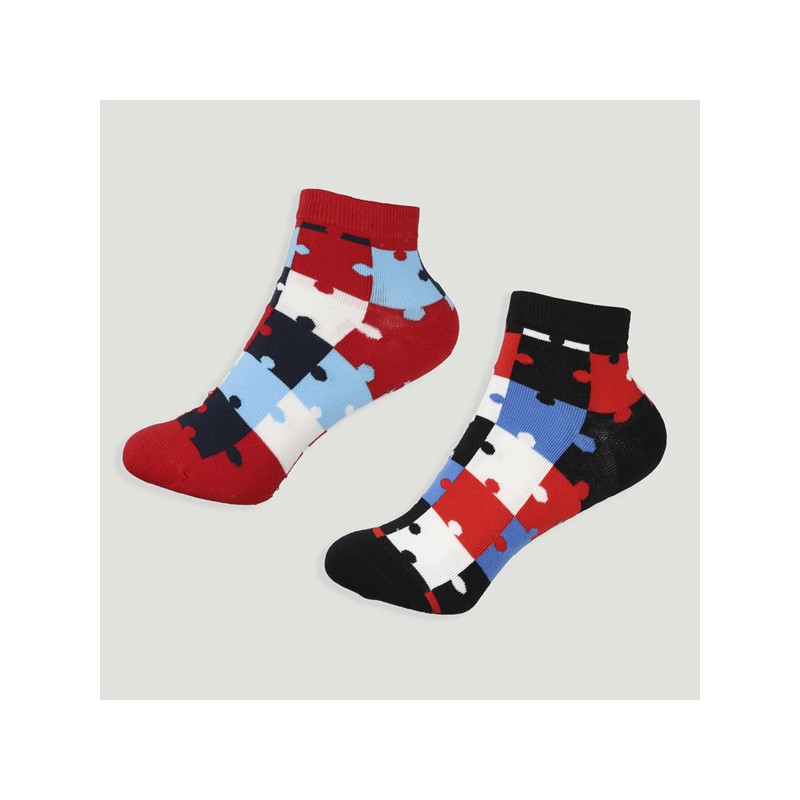 Hook 17 – Pair of socks. Model: Puzzle Hook 17 – Pair of socks. Model: Puzzle