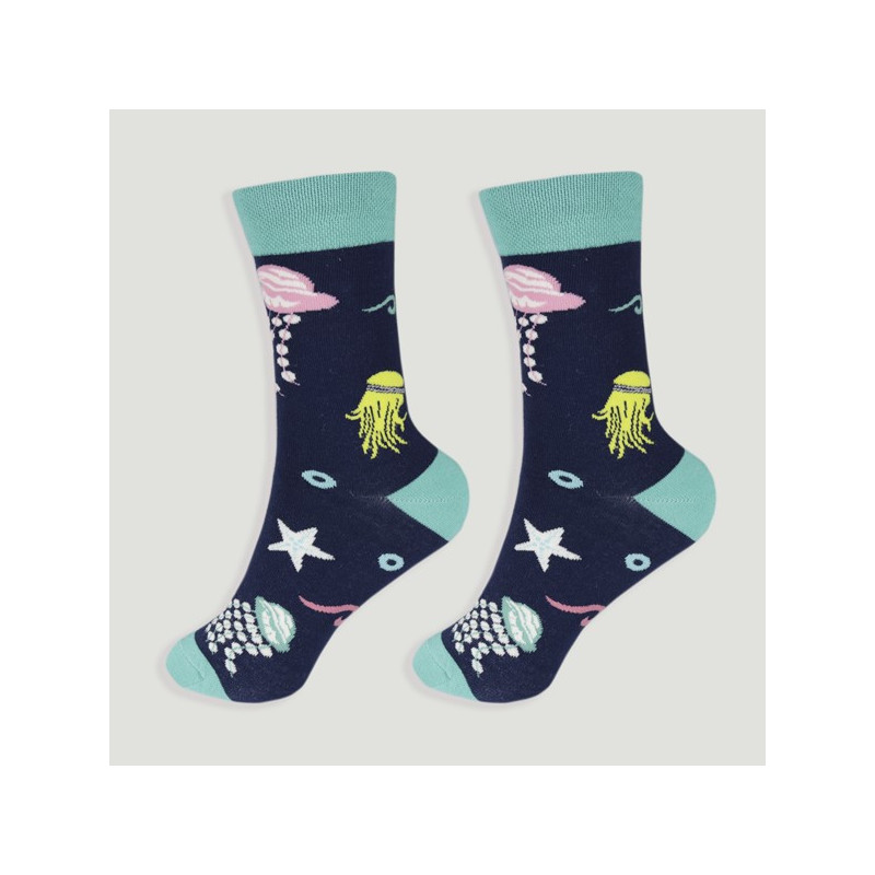 Gancho 48 – Par calcetines. Modelo: Medusa / Estrella mar Gancho 48 – Par calcetines. Modelo: Medusa / Estrella mar