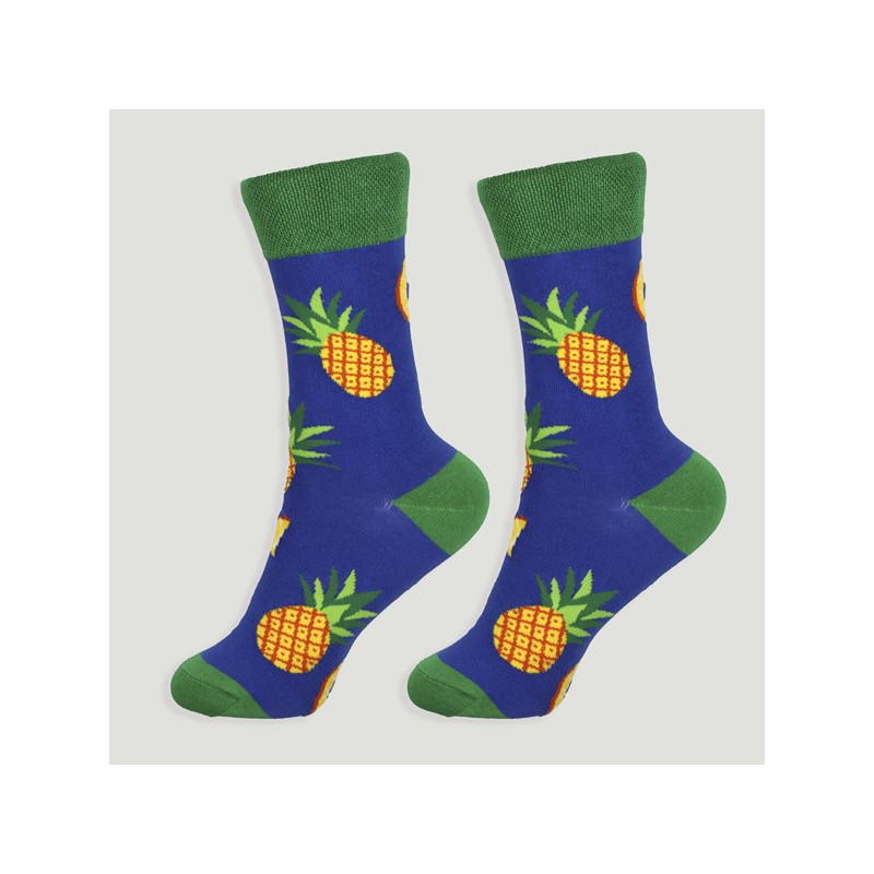 Gancho 63 – Par calcetines. Modelo: Piñas Gancho 63 – Par calcetines. Modelo: Piñas