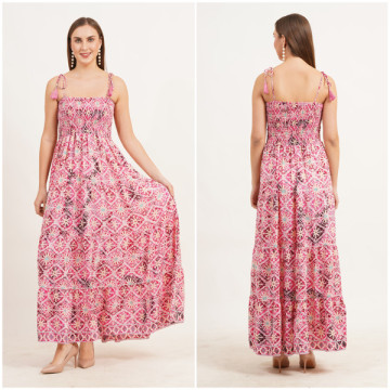 Vestido largo Poliéster. Talla Única / 4 colores