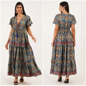 Polyester long dress. One size / 4 colors