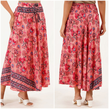 Falda larga Poliéster. Talla Única / 4 colores