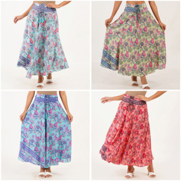 Falda larga Poliéster. Talla Única / 4 colores