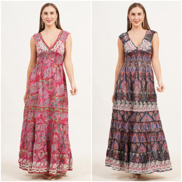 Polyester long dress. One size / 4 colors