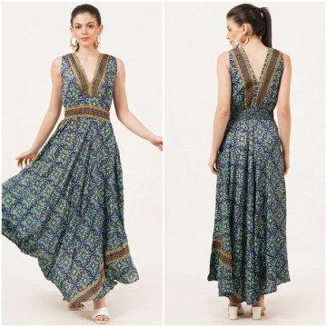 Polyester long dress. Size S/M L/XL 4 colors
