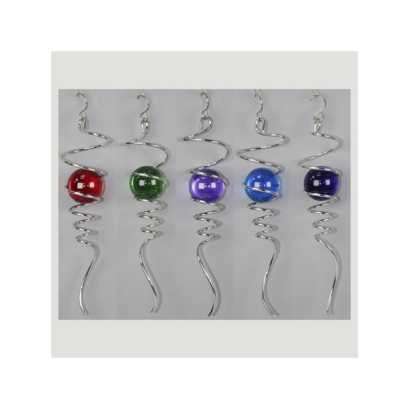 Spinner metálico irregular em espiral com bola de 28 cm. aprox. Cores variadas Spinner metálico irregular em espiral com bola de 28 cm. aprox. Cores variadas