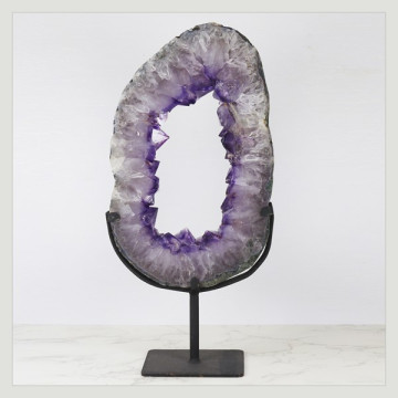 Amethyst Metal Ring 5.30 kg. approx. 23 x 47.50 x 12 cm. approx