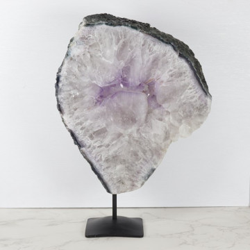 Amatista Peana Metal de 6,145 kg. aprox. 28 x 39 x 10 cm. aprox