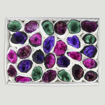 Colored Geode 39x25x5cm 5-7cm