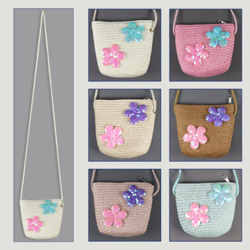 Gancho 09 – Bolso niña, colores surtidos. 100% Fibra de papel. Mod. Flor