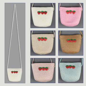 Gancho 12 – Bolso niña, colores surtidos. 100% Fibra de papel. Mod. Fresas