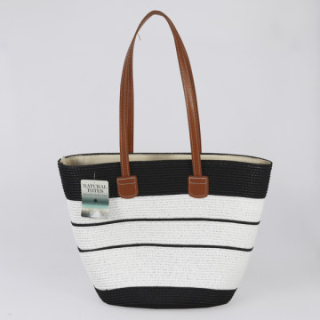 Sac en osier avec anse en similicuir. 40X30x15 cm. env. Assortiment