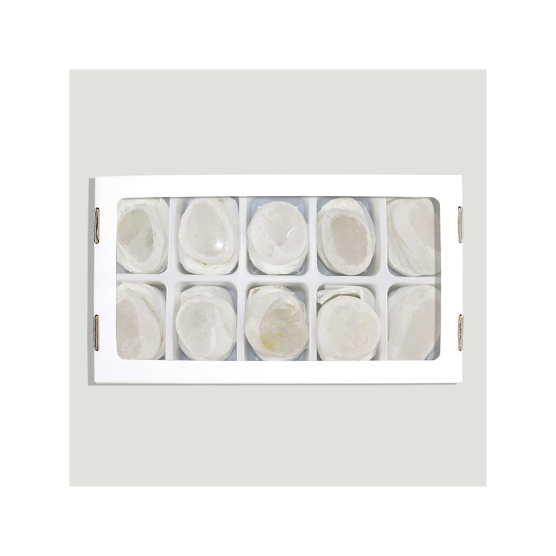 Crystal Quartz Dragon Egg 3-4.5cm - (H 10) Crystal Quartz Dragon Egg 3-4.5cm - (H 10)