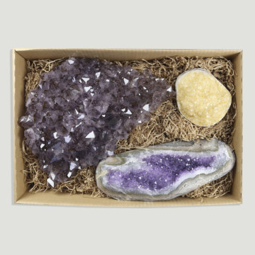 Polished Amethyst Druse Extra Quality 8-9kgs. approx. Box size: 41x27x11cm. approx.